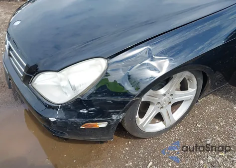 2007 Mercedes-Benz Cls 550 z USA, uszkodzony, nr VIN WDDDJ72X17A081067